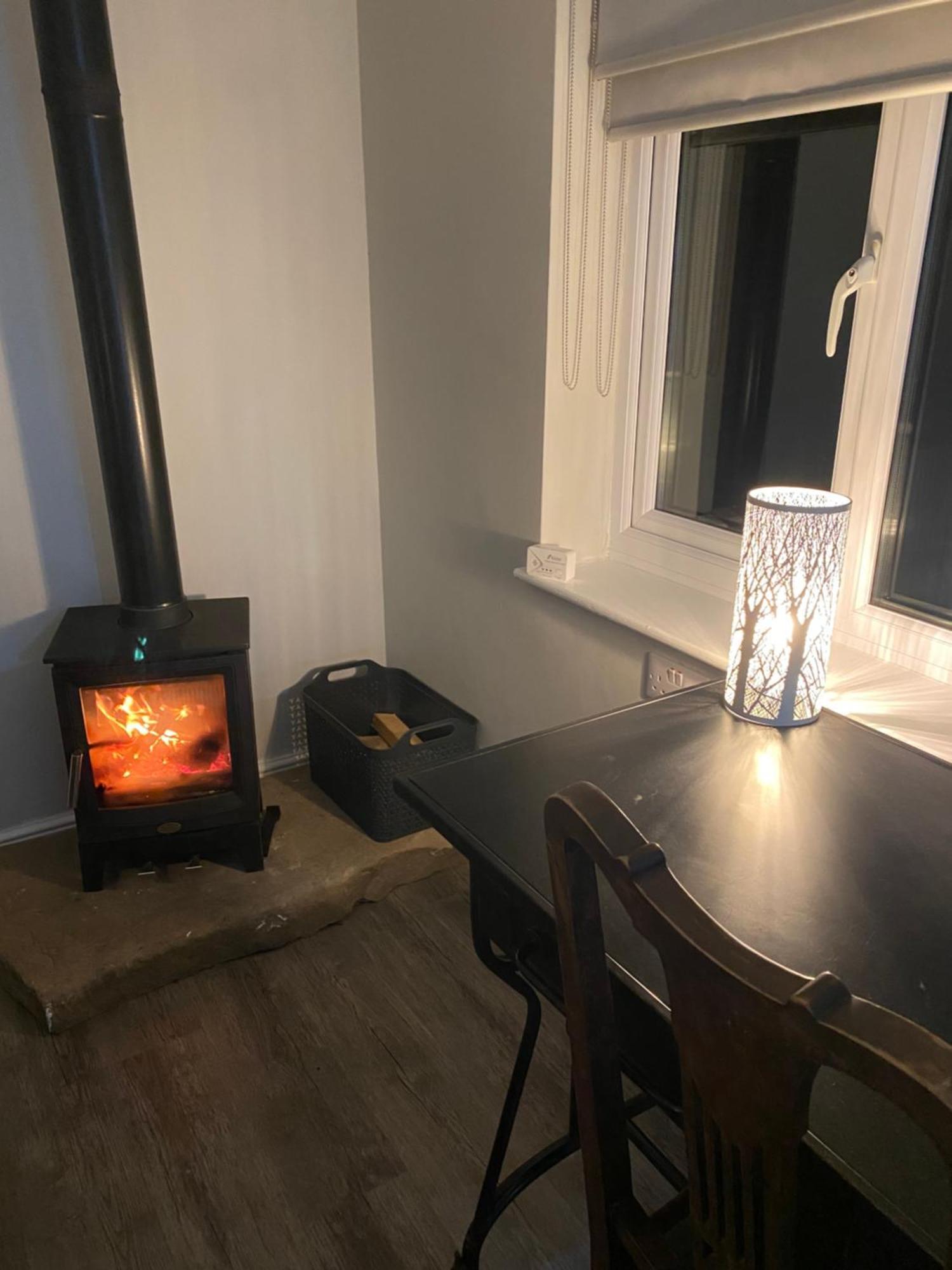 Spalding - Self Contained Studio Double - An Extra Single Bed Can Be Provided Kültér fotó